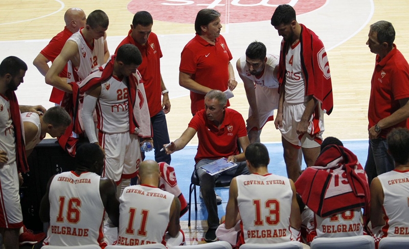 ЦРВЕНО-БЕЛИ “ПЕТ ОД ПЕТ” : Звезда пред својим навијачима савладала Нижњи